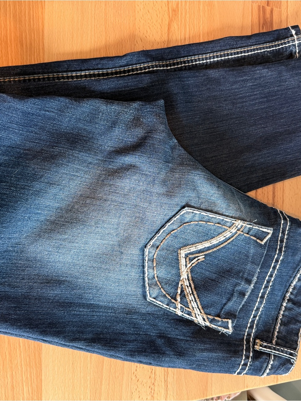 BONGO Women’s Dark Blue Denim skinny Jeans with White Contrast Stitching